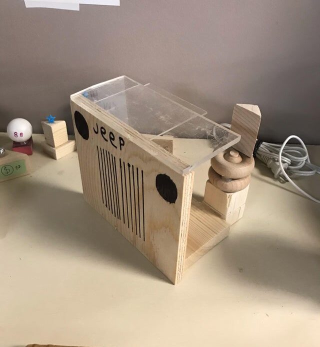 This is a Wooden Toy Jeep Desk that I made at Work Today like I Seen some of the Automobile Office Stuff on Pinterest but I Have to Build some of the Wooden Toy Vehicle Office Stuff like These.