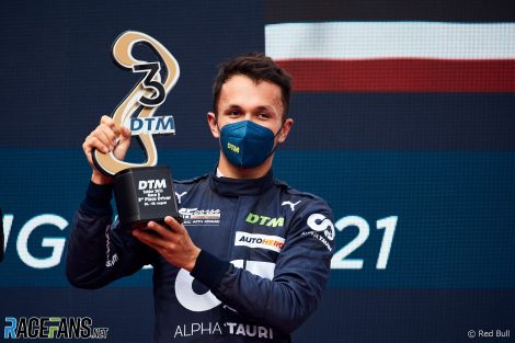 Albon says progress he made during year out was key to successful F1 return · RaceFans