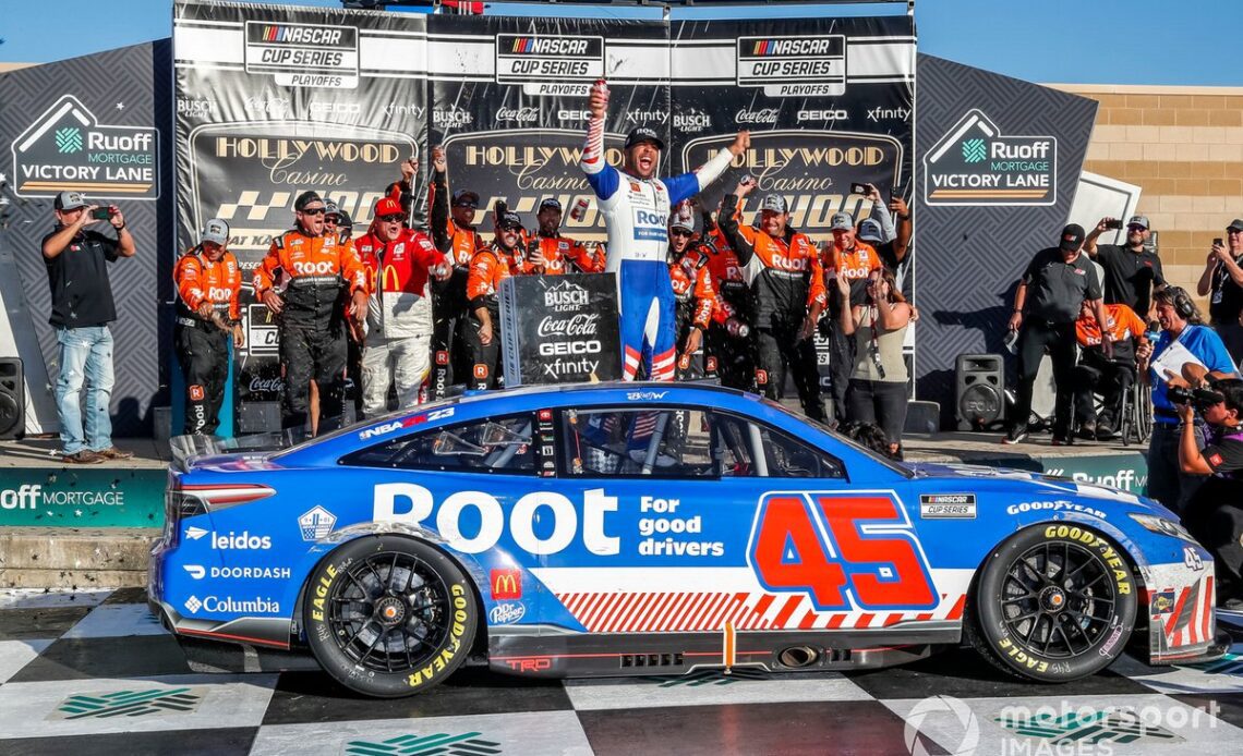 Bubba Wallace, 23XI Racing, ROOT Insurance Toyota Camry in victory lane
