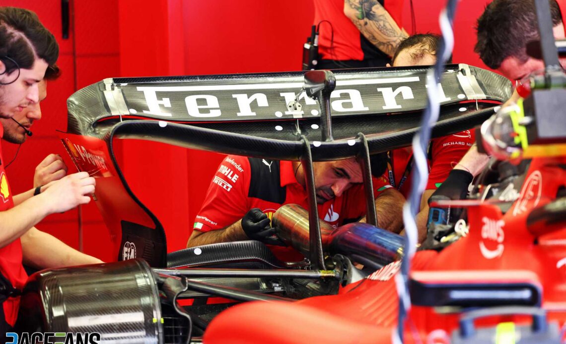 Ferrari rear wing, Bahrain International Circuit, 2023 pre-season test