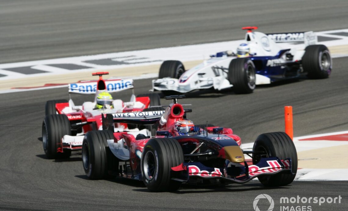 The first American F1 driver for 13 years made a solid but unspectacular debut in Bahrain