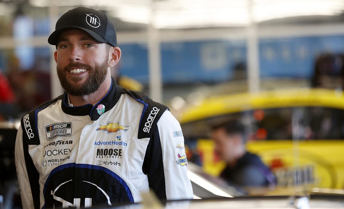 Ross Chastain signs multi-year contract extension with Trackhouse