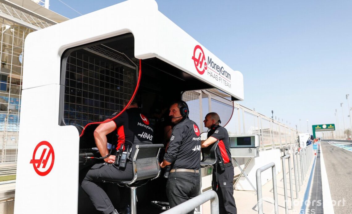 The new Haas F1 pit wall gantry