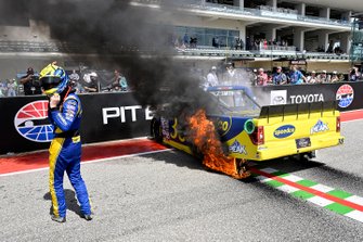 Race winner Zane Smith, Front Row Motorsports, Ford F-150 wins