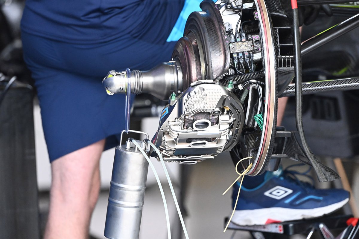 Williams FW45 technical detail
