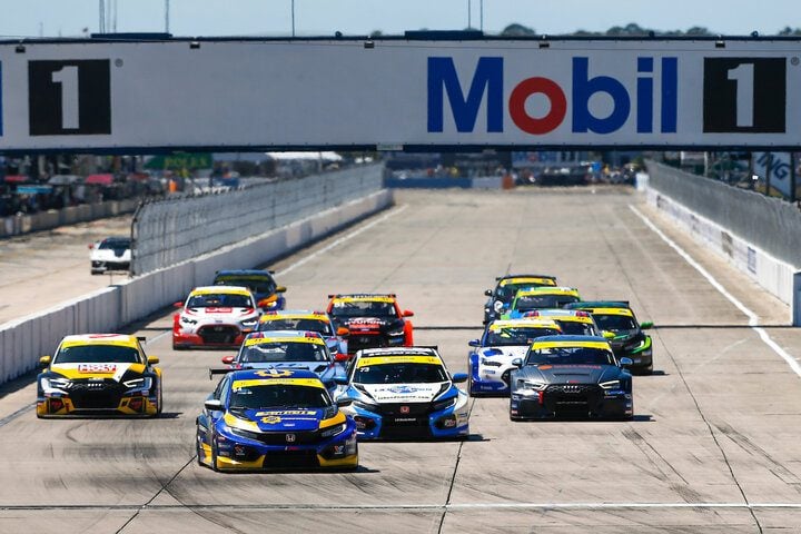 Brian Henderson leads the TCR class at the start of the Alan Jay Automotive Network 120 at Sebring International Raceway, 3/19/2021 (Photo: Courtesy of IMSA)