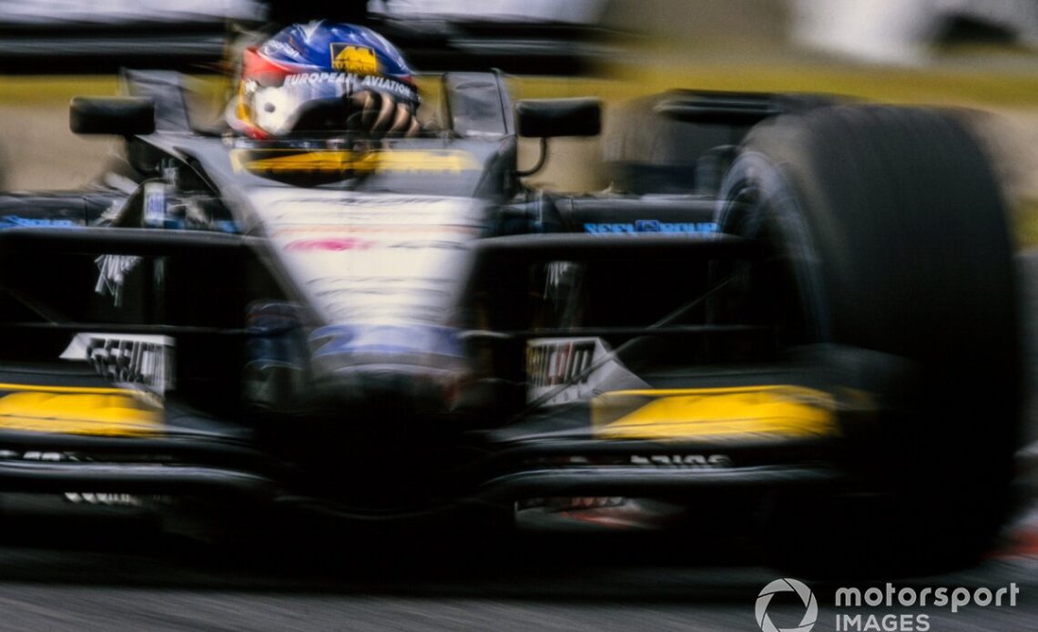 Fernando Alonso, Minardi PS01 European.