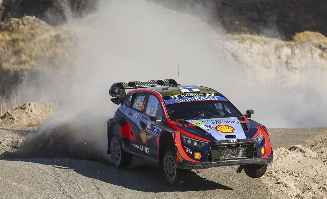 Crashing from WRC Rally Mexico lead "difficult to swallow"