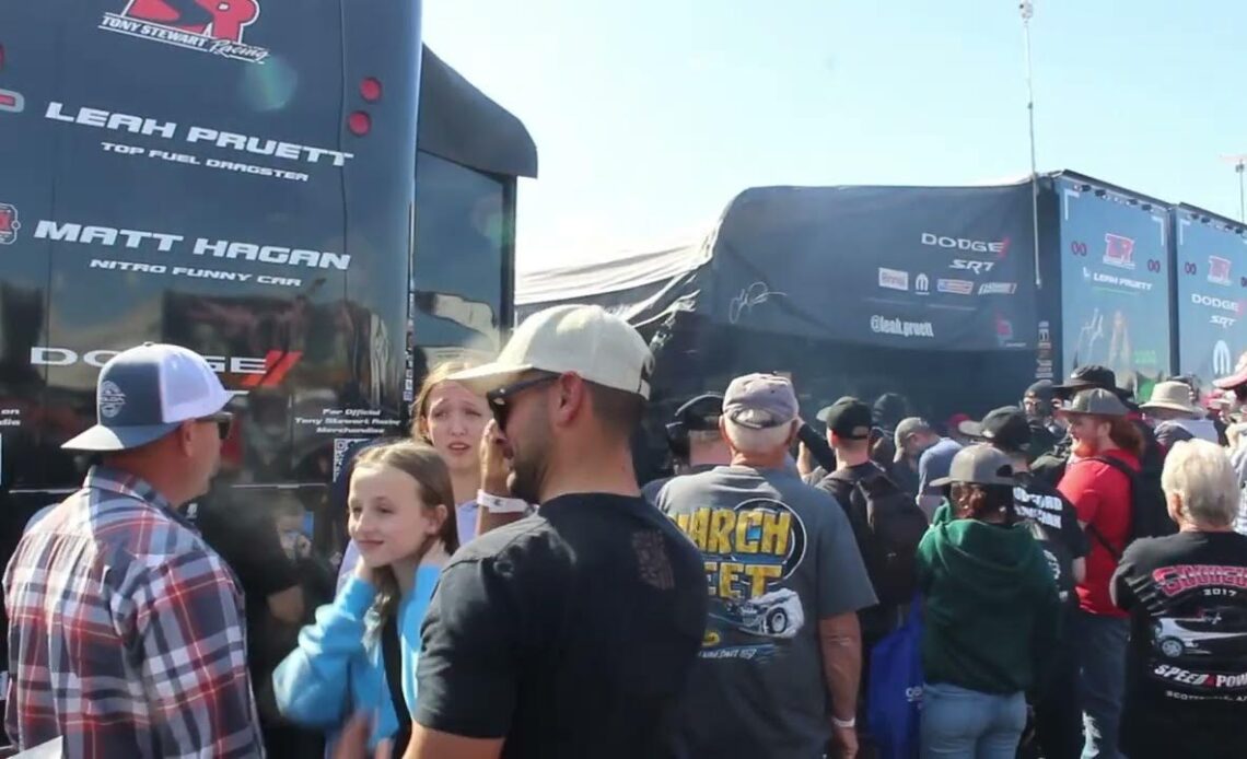 Leah Pruett gives the Fans a good Dose of Nitro, Top Fuel Dragster, Warm Up, Arizona Nationals, Wild