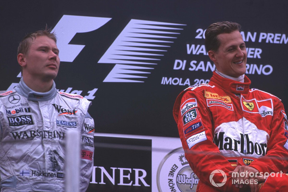 Podium: Race winner Michael Schumacher, Ferrari, second place Mika Hakkinen, McLaren