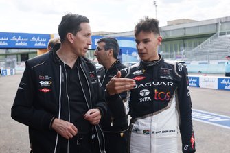 James Barclay, Team Director, Jaguar TCS Racing, with Sheldon van der Linde, Jaguar TCS Racing
