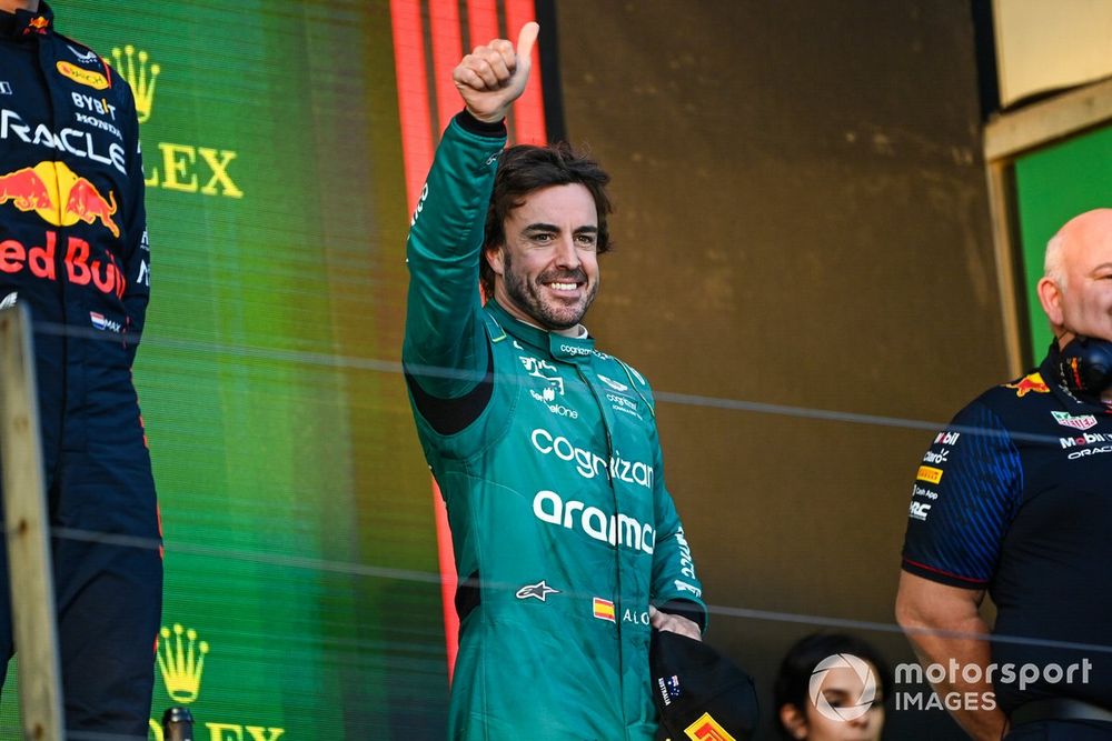 Fernando Alonso, Aston Martin F1 Team, 3rd position, on the podium