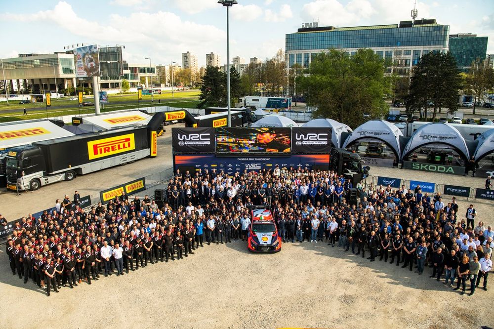 WRC crews seen paying tribute to driver Craig Breen