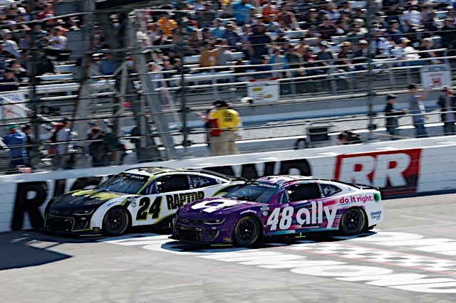 NASCAR Cup Series #48: Alex Bowman, Hendrick Motorsports, Ally Chevrolet Camaro, #24: William Byron, Hendrick Motorsports, RaptorTough.com Chevrolet Camaro, racing at Richmond Raceway, NKP