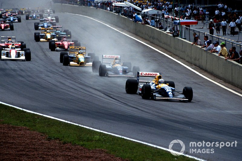 Riccardo Patrese, Williams FW14B Renault leads at the start