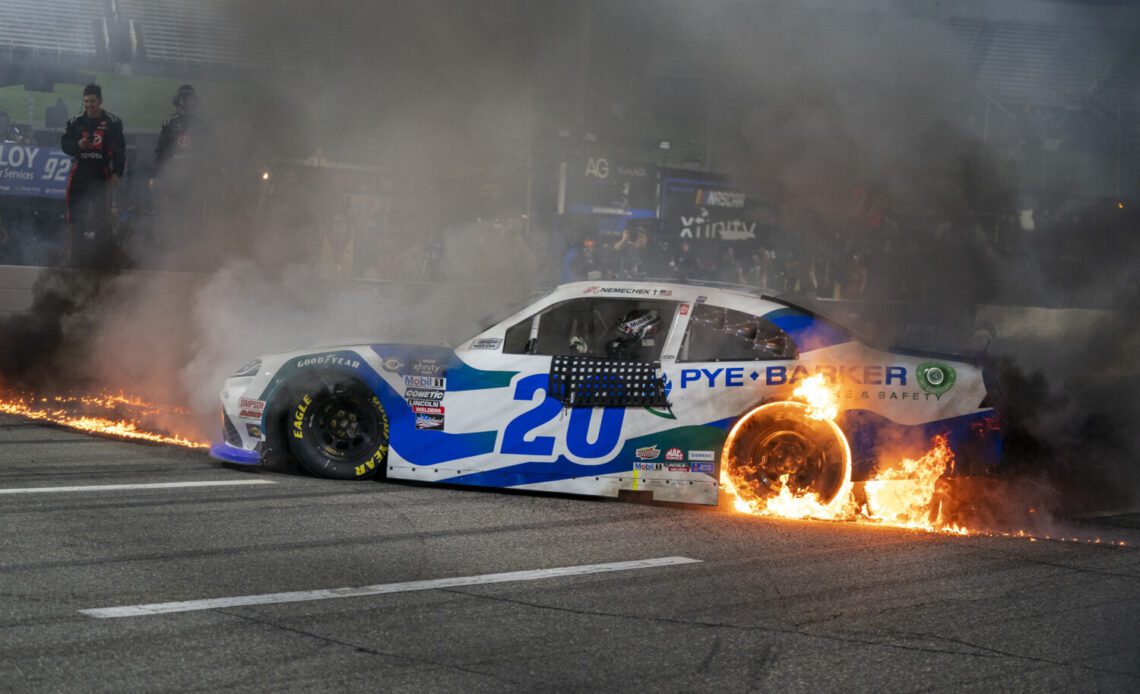 John Hunter Nemechek Wins with Dominating Performance in Martinsville – Motorsports Tribune