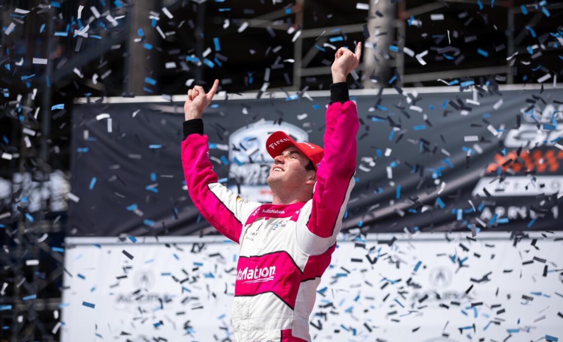 Kirkwood Storms to First IndyCar Victory at Long Beach – Motorsports Tribune