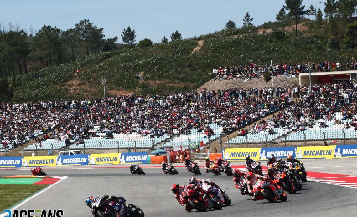 Moto GP 'could share weekend with F1'