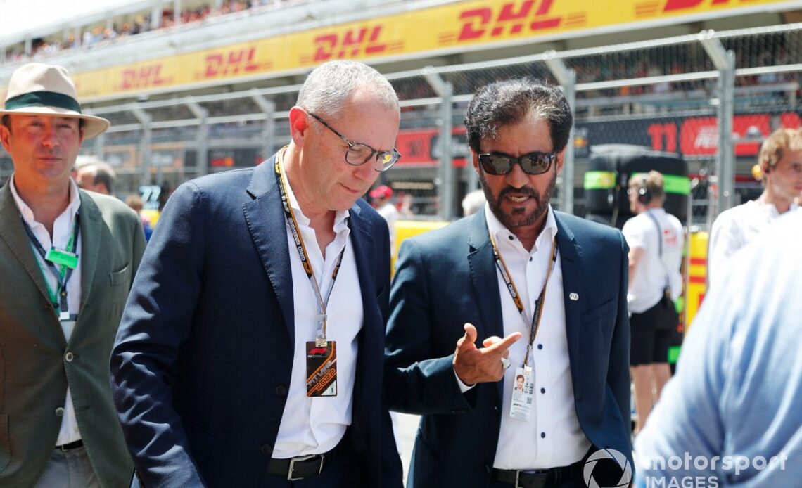 Stefano Domenicali, CEO, Formula 1, and Mohammed bin Sulayem, President, FIA, on the grid