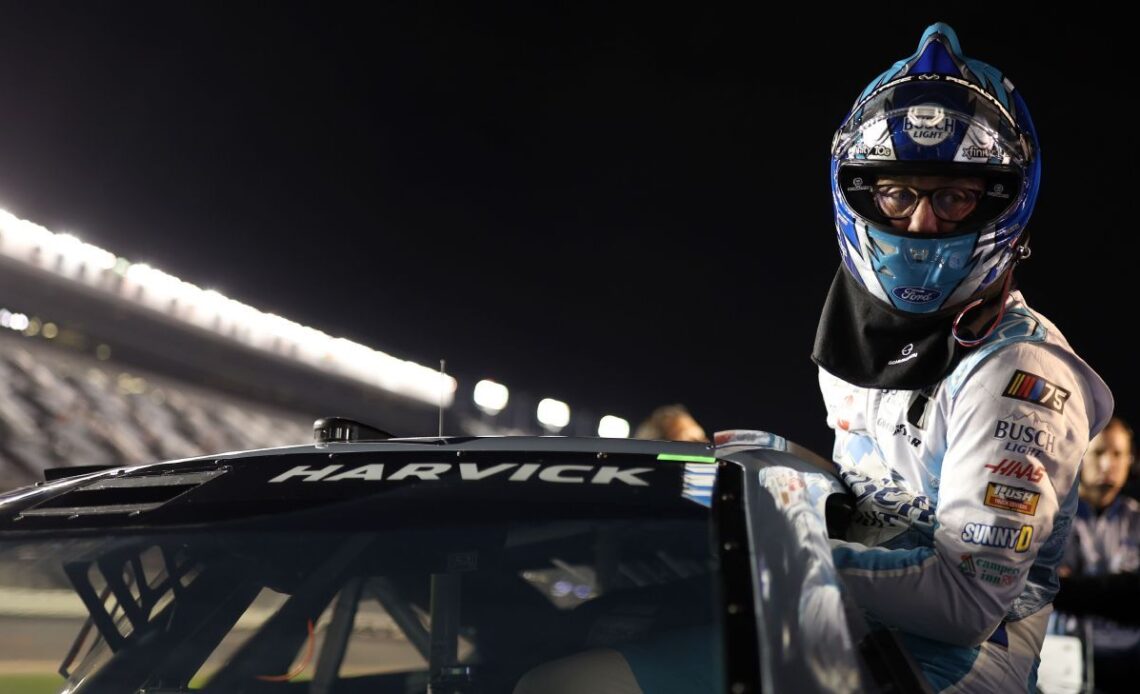 Once NASCAR's punk kid, Harvick is now molding its future