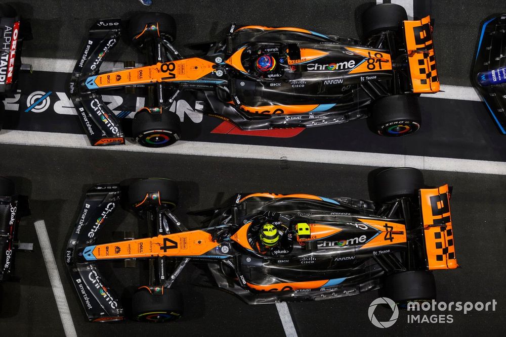 Lando Norris, McLaren, Oscar Piastri, McLaren, arrive in Parc Ferme