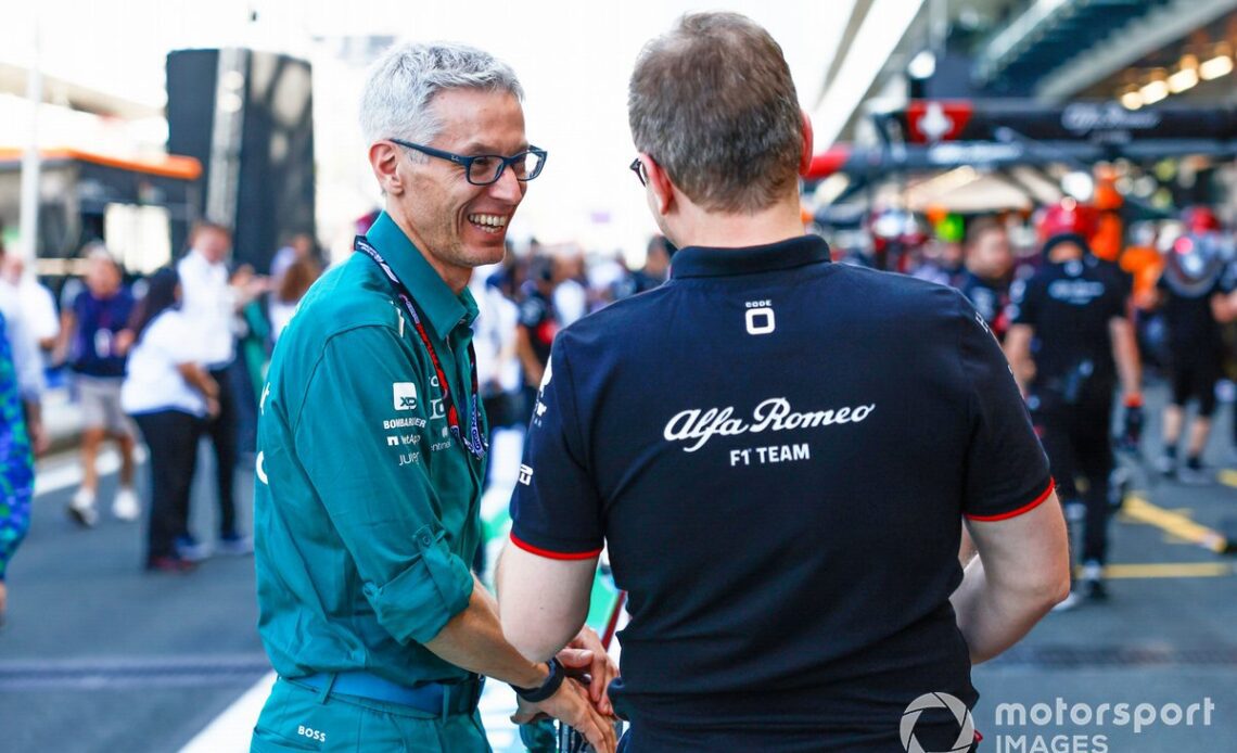 Mike Krack, Team Principal, Aston Martin F1 Team, chats with Andreas Seidl, CEO, Sauber Group