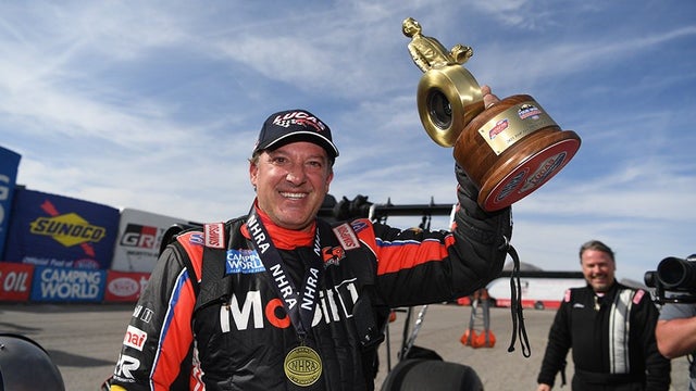 Victory in Vegas: Tony Stewart collects his first NHRA national event win (NHRA.com)