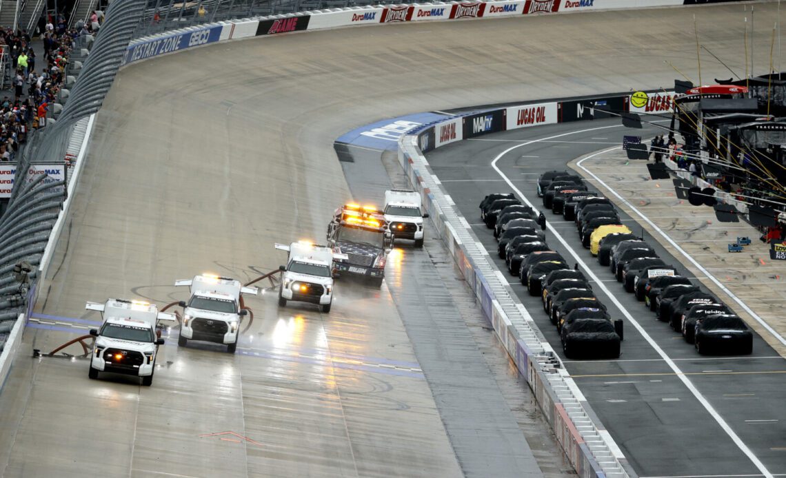 Weather Forces Postponement of NASCAR Cup Series Race at Dover – Motorsports Tribune