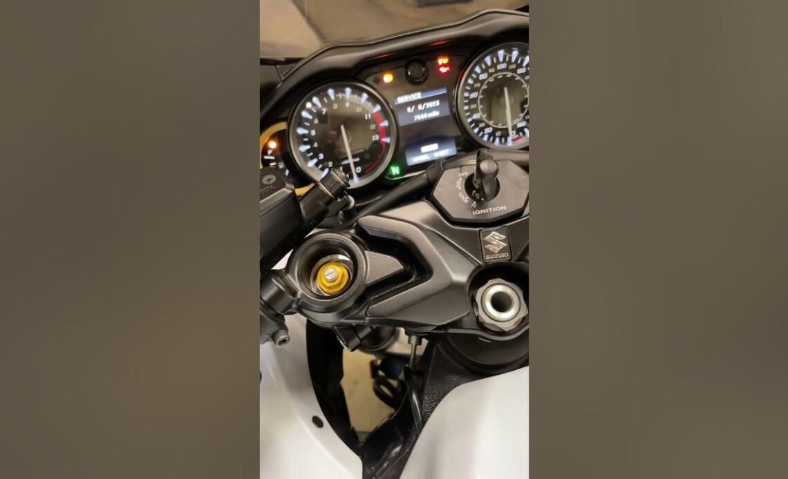 A Neat Trick to Reset Oil Gen 3 Suzuki Hayabusa Oil Life Meter Without Special Tool