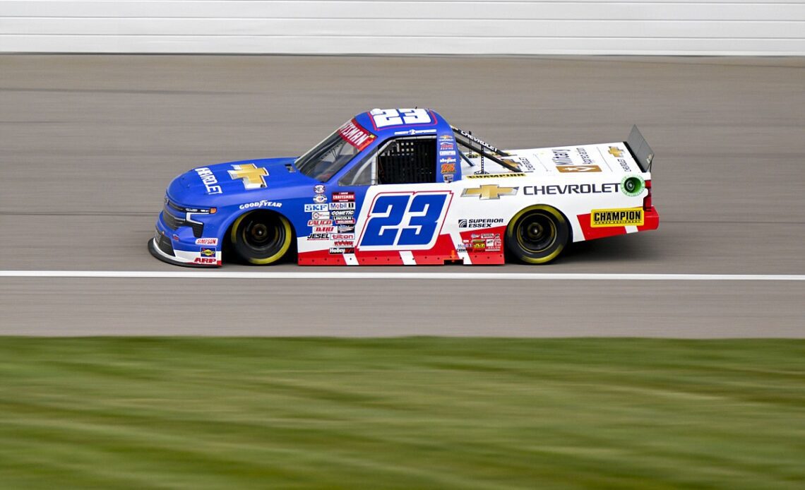 Enfinger uses three-wide pass to take Kansas Truck win