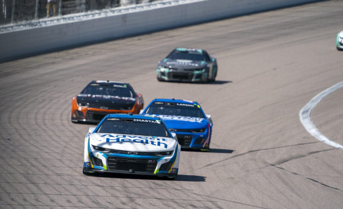 Tempers Flare Between Gragson and Chastain at Kansas – Motorsports Tribune