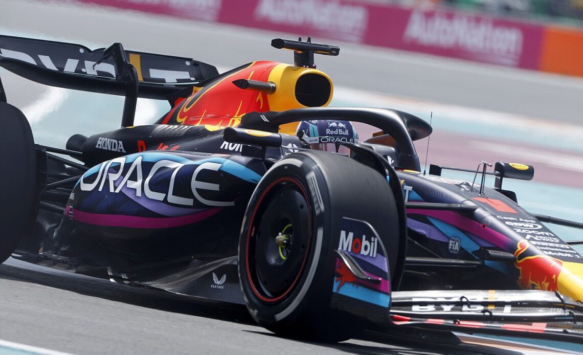 Verstappen leads FP2 from Sainz as Leclerc crashes