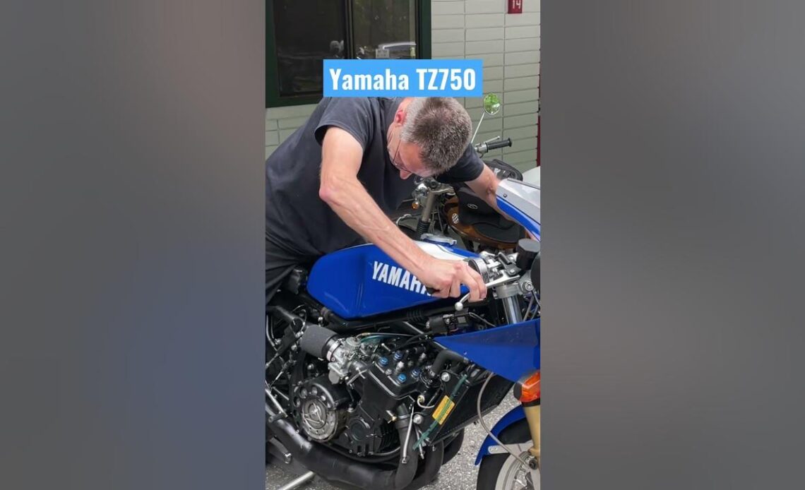 Watch how he has to start this incredibly rare 1975 Yamaha TZ750! 😮