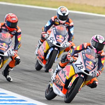 Watch the Red Bull MotoGP™ Rookies Cup in Le Mans