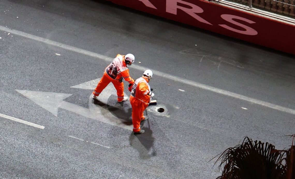 F1 cancels first practice in Las Vegas due to loose drain cover on track