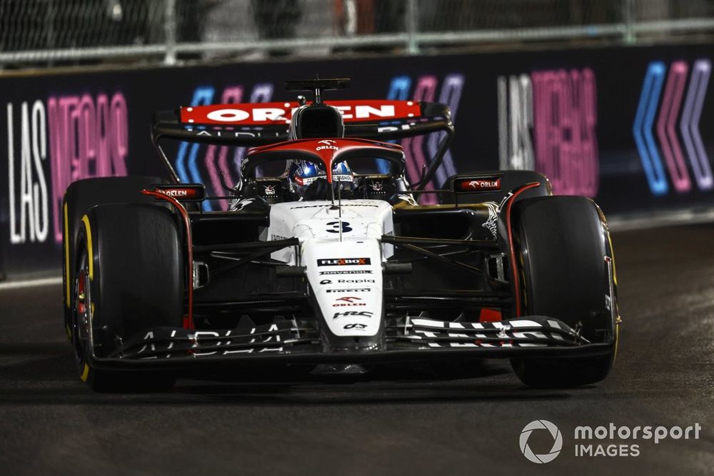 Daniel Ricciardo, AlphaTauri AT04