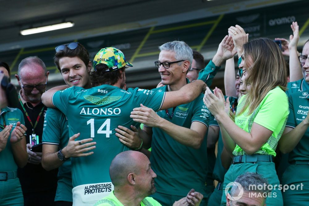 Felipe Drugovich, Reserve Driver, Aston Martin F1 Team, Mike Krack, Team Principal, Aston Martin F1 Team, celebrate with Fernando Alonso, Aston Martin F1 Team, 3rd position, after the race