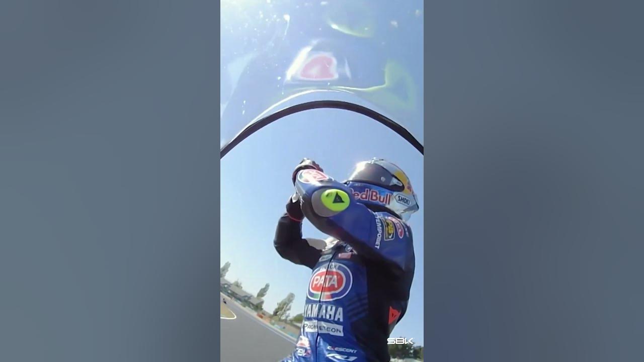 A wheelie and a stoppie to celebrate! 🎆 | #FRAWorldSBK 🇫🇷