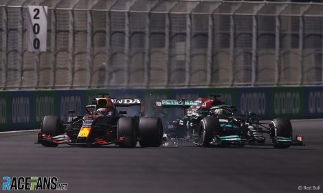 Max Verstappen, Lewis Hamilton, Jeddah Corniche Circuit, 2021