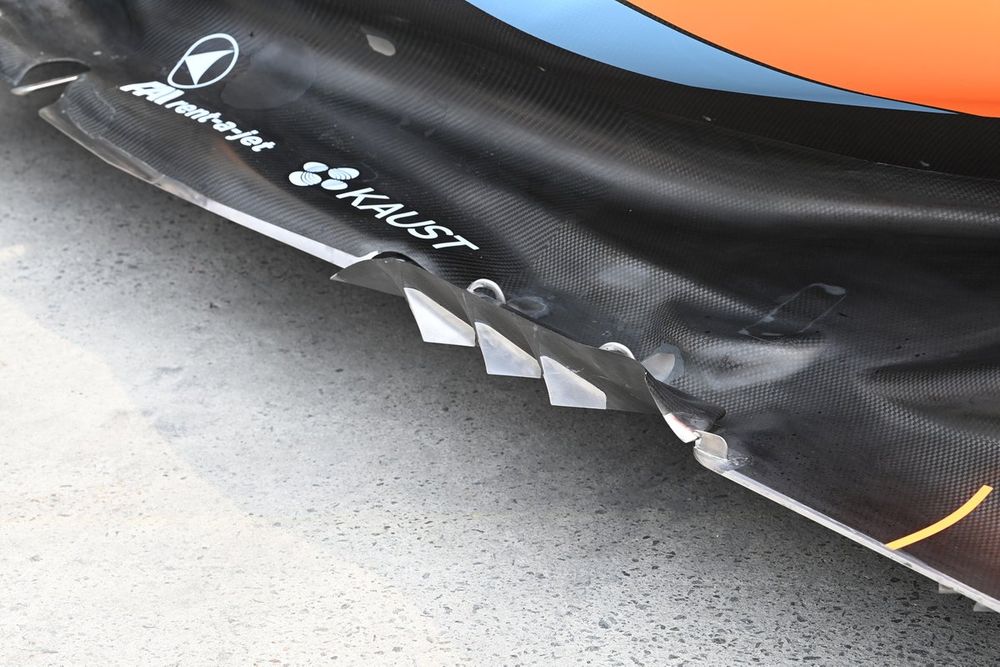 McLaren MCL60 detail