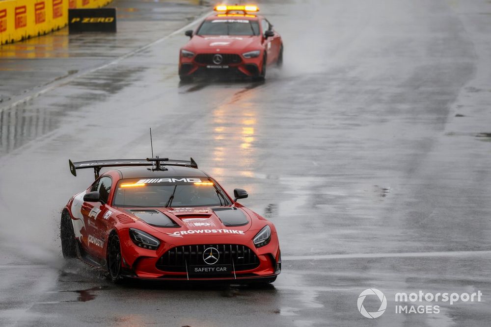 The Safety Car and the Medical Car 