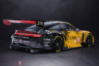 #91 Racing Porsche 911 GT3 R: Yasser Shahin, Morris Schuring, Richard Lietz