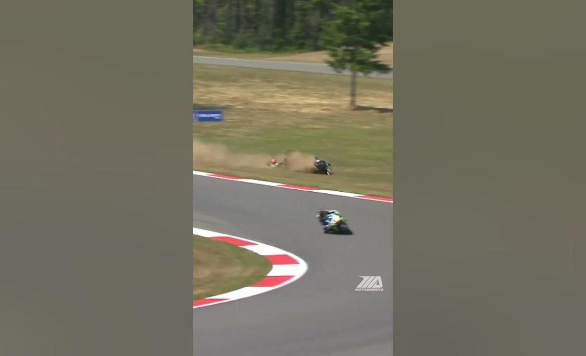 A scary moment for Stefano Mesa at the Ridge. Thankfully he is okay! #motoamerica #motorcycle