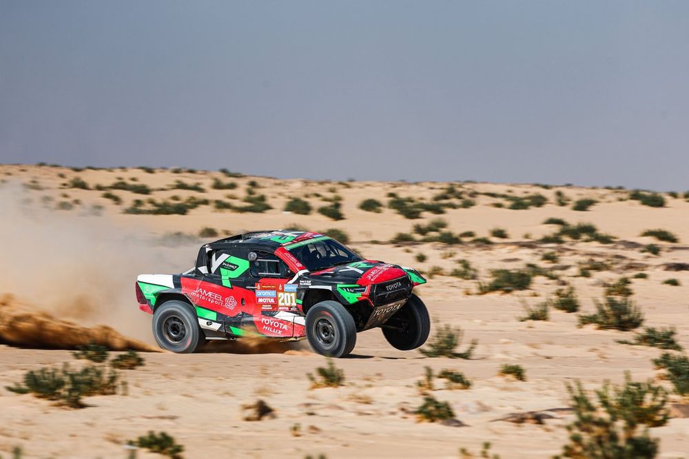 #201 Overdrive Racing Toyota Hilux Overdrive: Yazeed Al-Rajhi, Timo Gottschalk