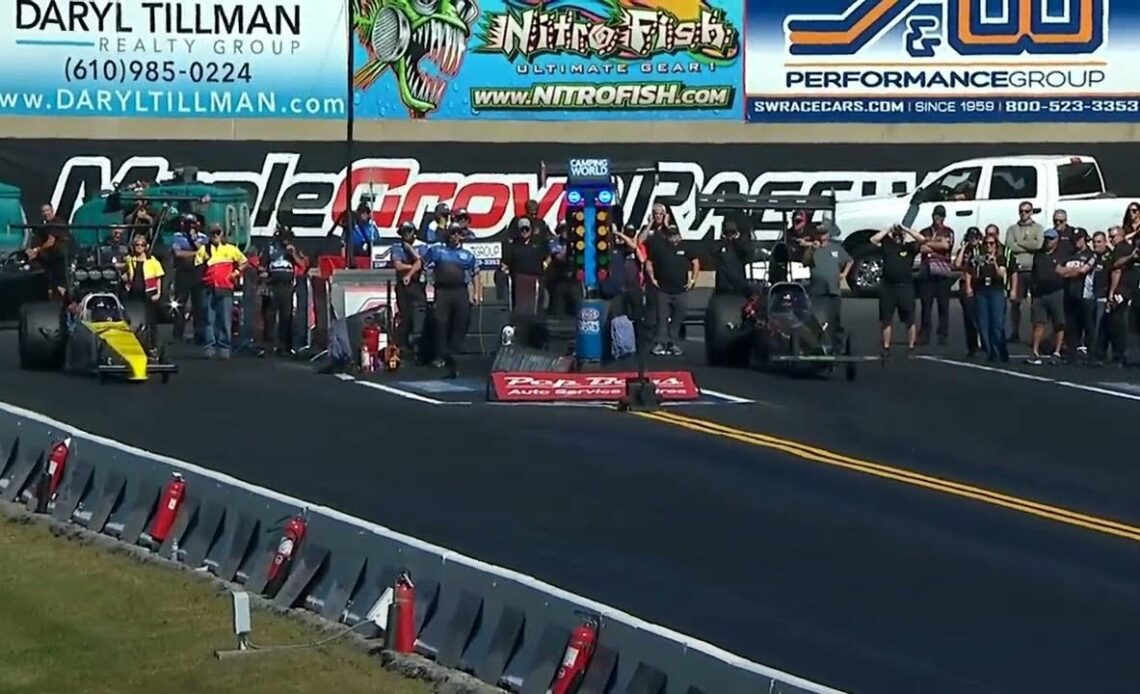 Kelly Kundratic 5 436 268 28, Mike Kosky 7 017 127 25 rolls the beam, Top Alcohol Dragster, Qualifyi