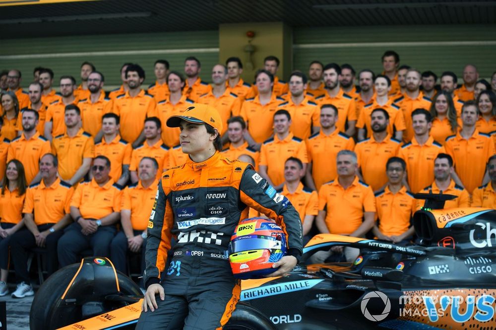 Oscar Piastri, McLaren, poses for the 2023 McLaren team photo