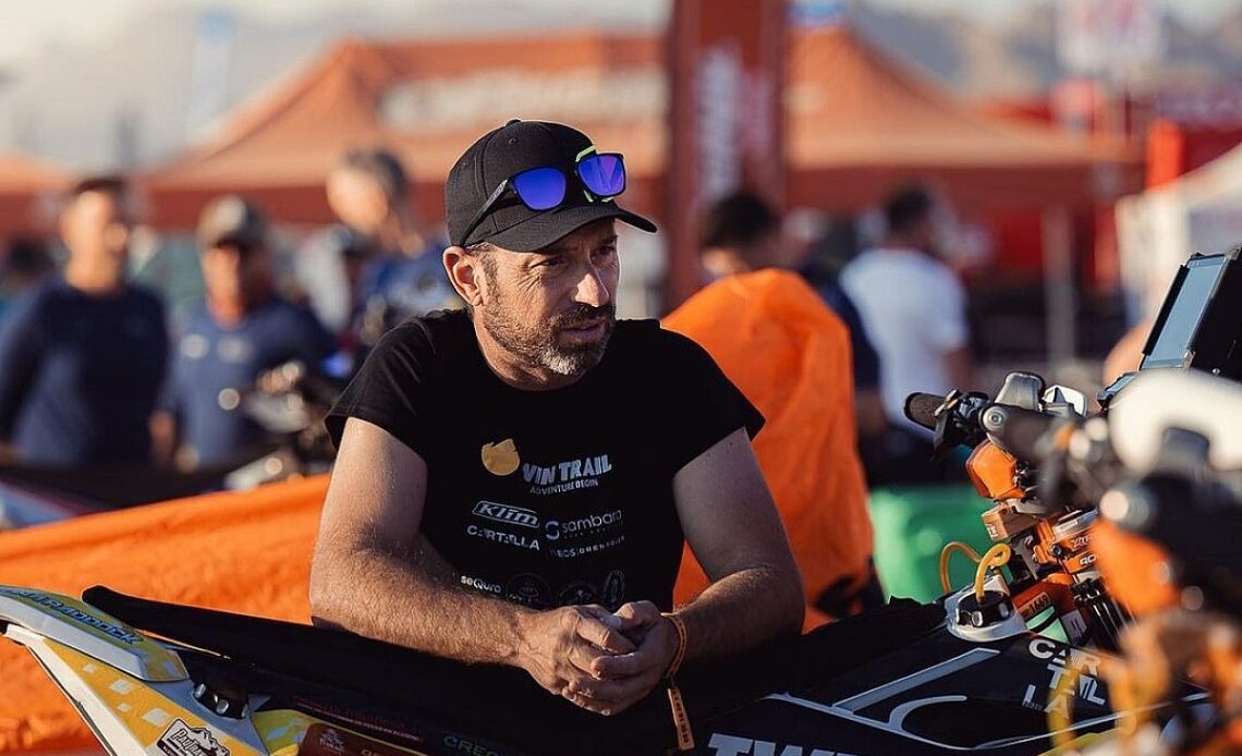 Spanish rider Falcon dies after Dakar crash