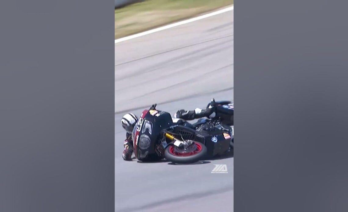 A rough tumble for Jeremy McWilliams,  thankfully he was okay #Baggers #MotoAmerica