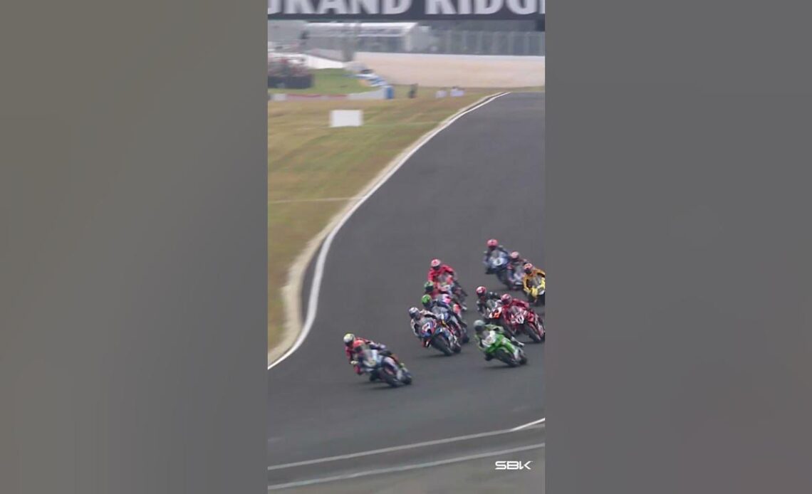 A superb start from Locatelli 👌 | 2024 #AustralianWorldSBK 🇦🇺