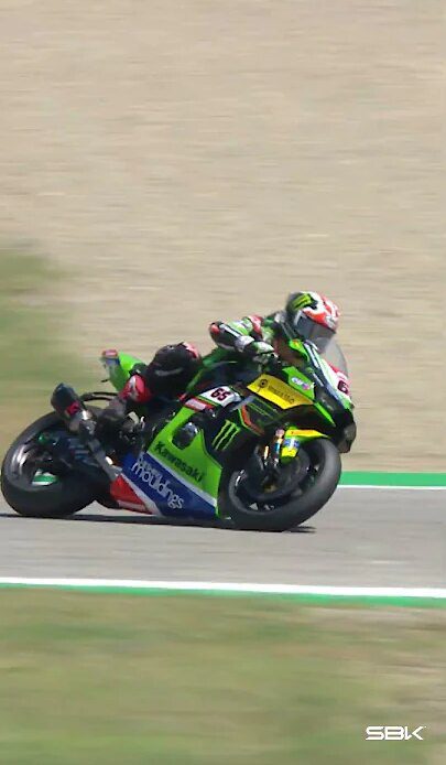 Rea on Locatelli at Imola! 🔥 |  #WorldSBK 2023 Rewind ⏪